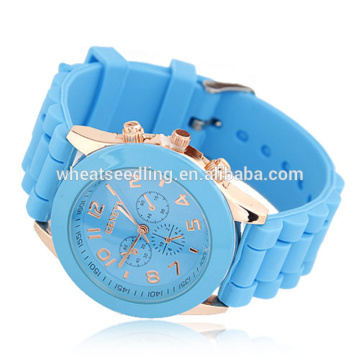 Best-seller à bas prix irisée mode couple étudiants quartz bracelet horloge silicone